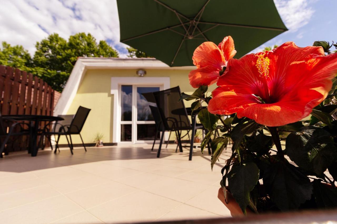 Bella Villa Siofok Exterior photo